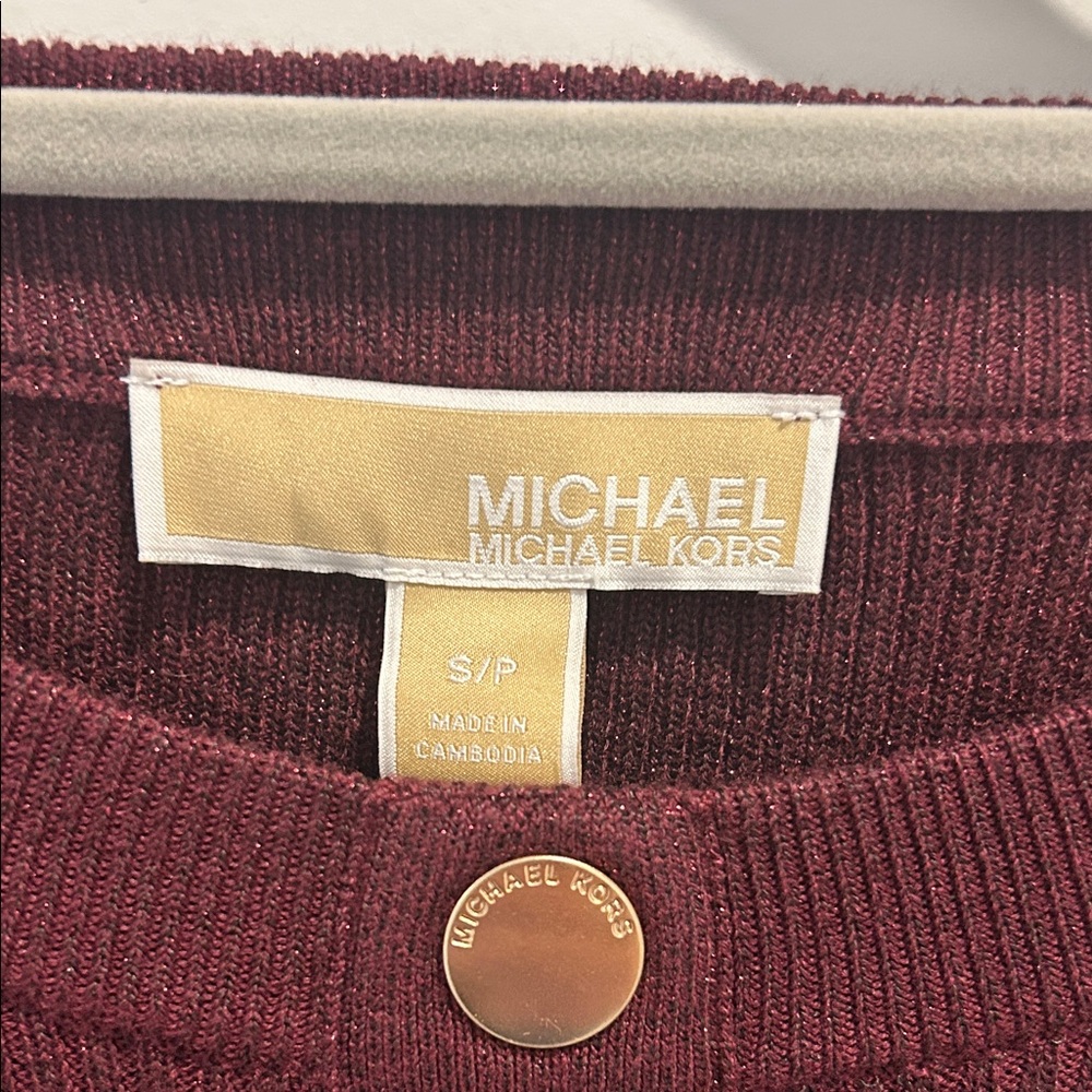 NWT Michael Kors Women's Burgundy Button-Up Top - Picture 2 of 6